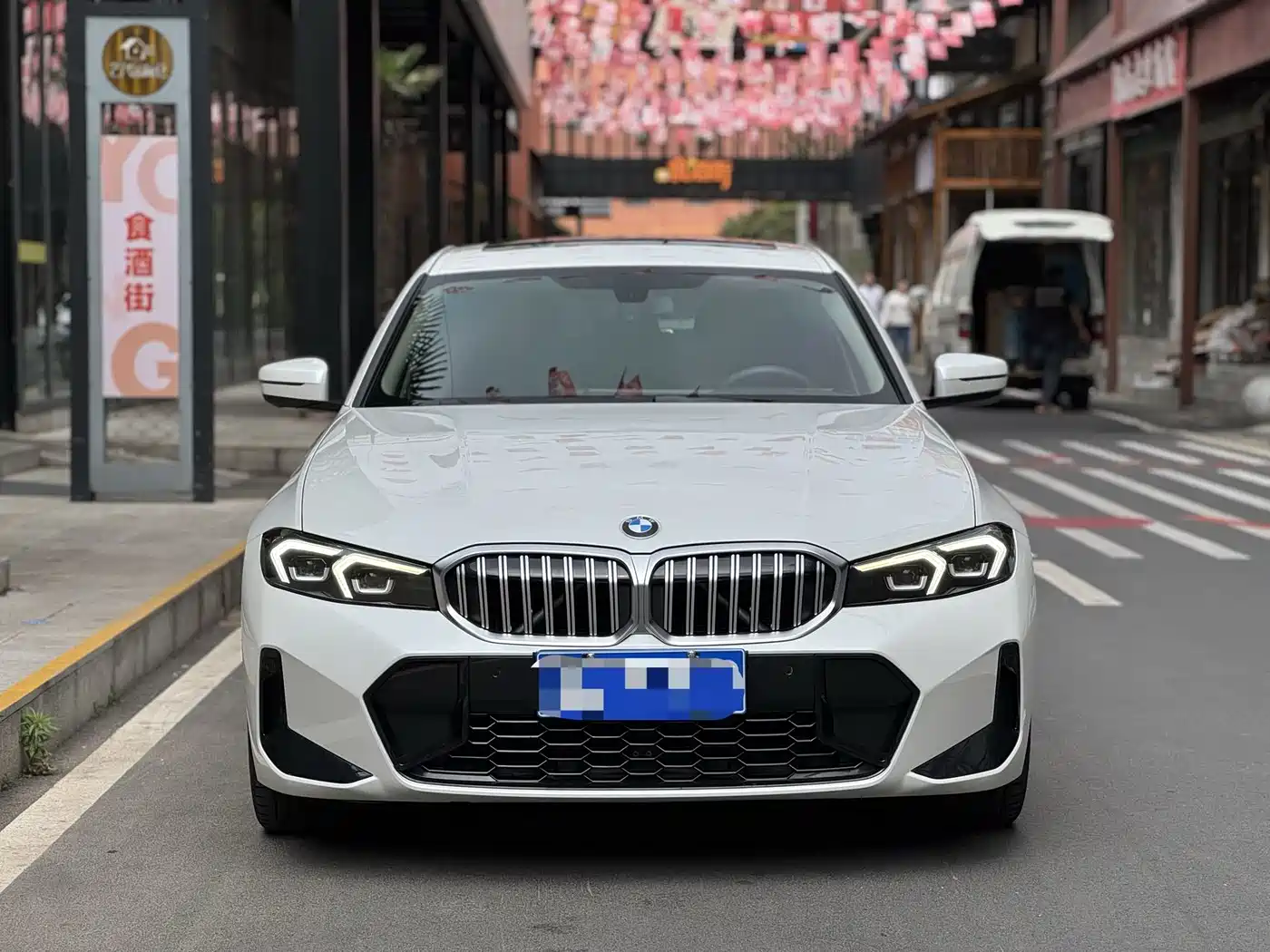 BMW 3 Series 2023 320Li M Sport Package фото 2