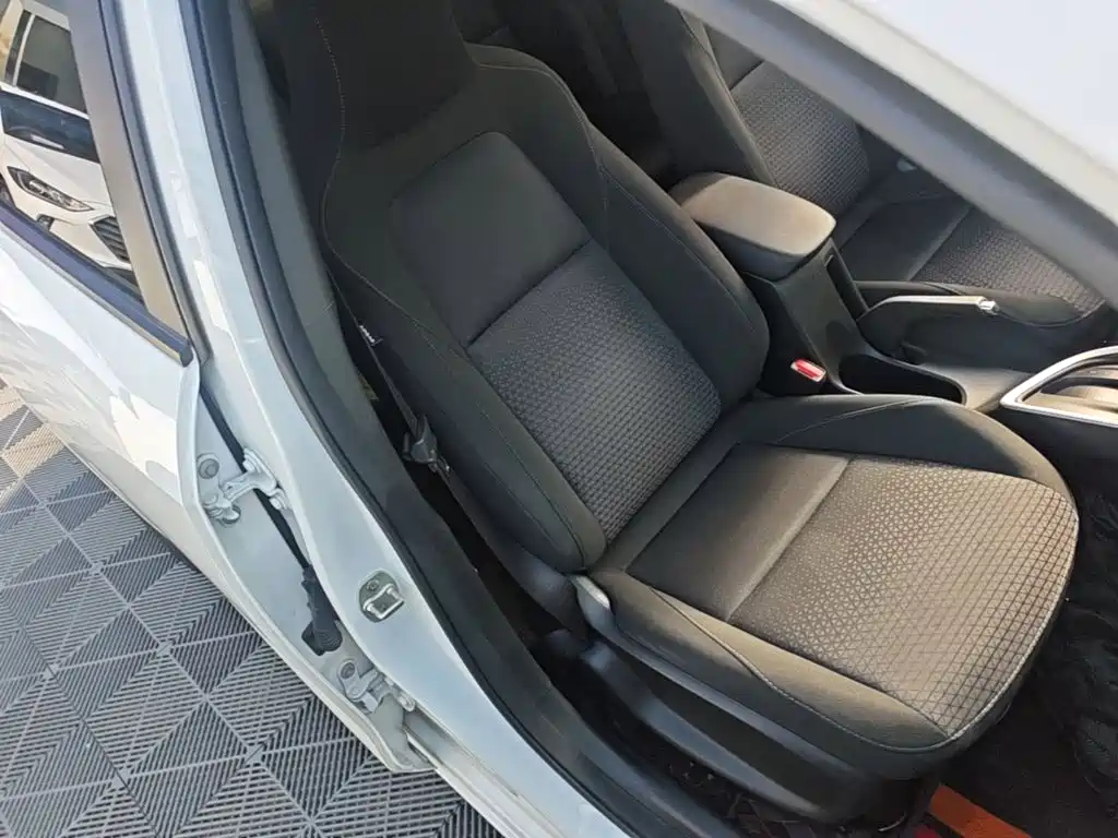 Chevrolet Cavalier 2021 2021 325T Auto Joy Edition