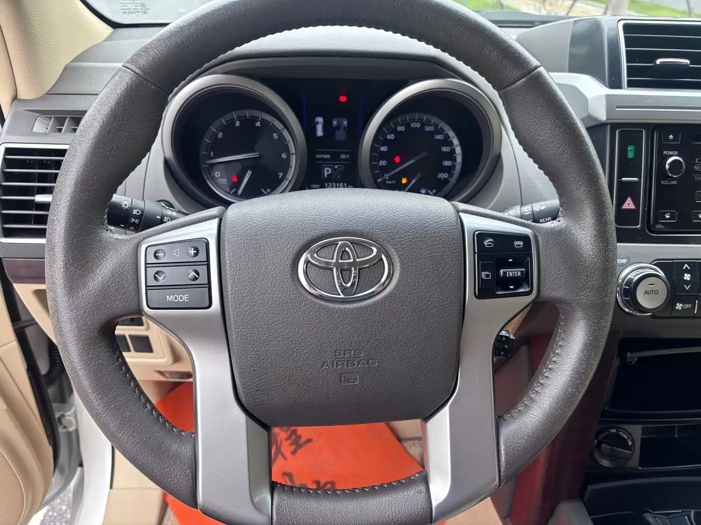 Toyota Prado (Import) фото 14
