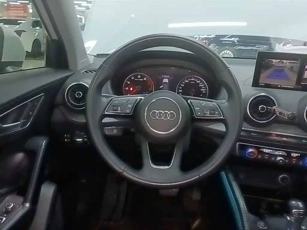 Audi Q2L 2021 35 TFSI Fashion Elegance фото 11