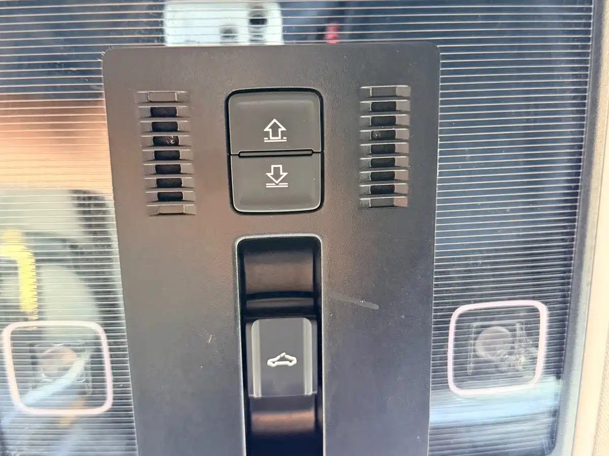 Фото 26 - Volkswagen Passat