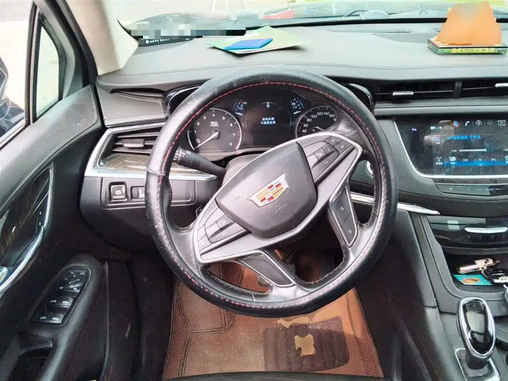 Cadillac XT5 2018 25T Luxury фото 11