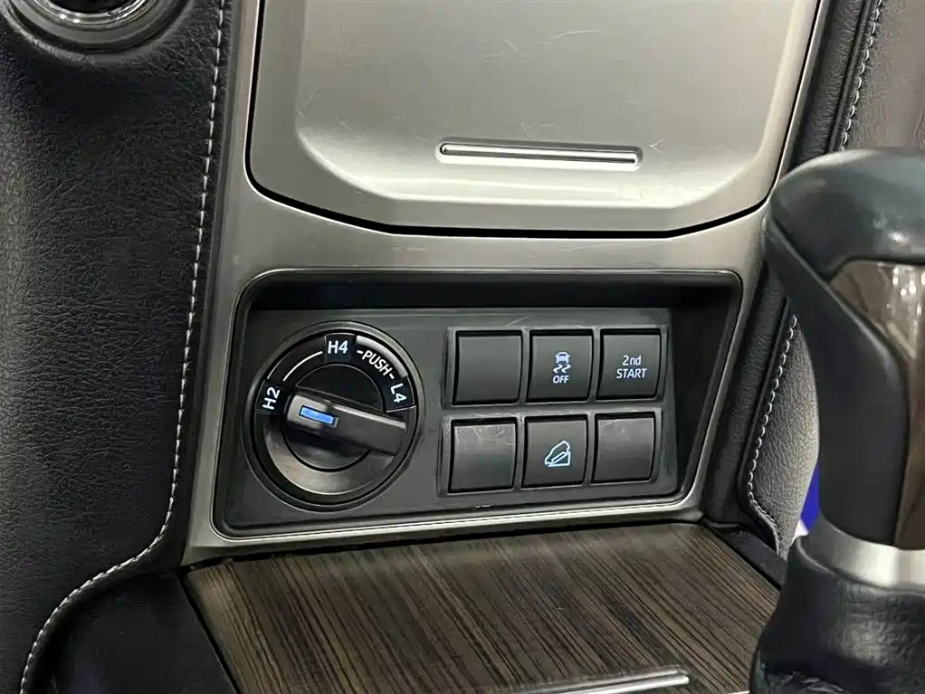 Toyota Prado 2018 3.5L Auto TX-L фото 12