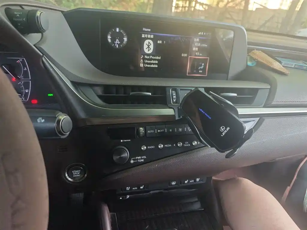 Lexus ES 2018 200 Luxury Edition China V фото 9
