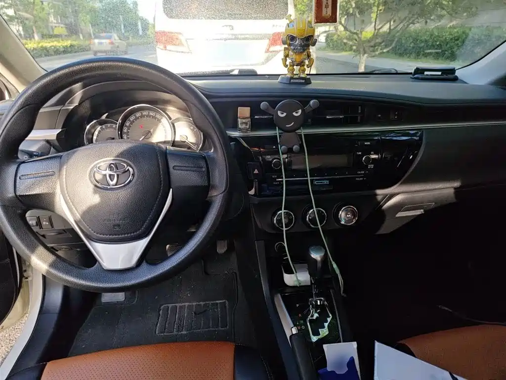 Toyota Levin 2014 1.6G CVT Elite Edition фото 10