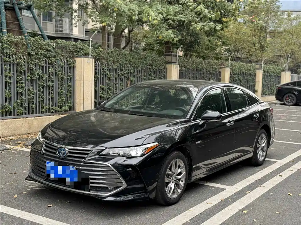 Toyota Avalon 2019 Hybrid 2.5L Luxury Edition China VI