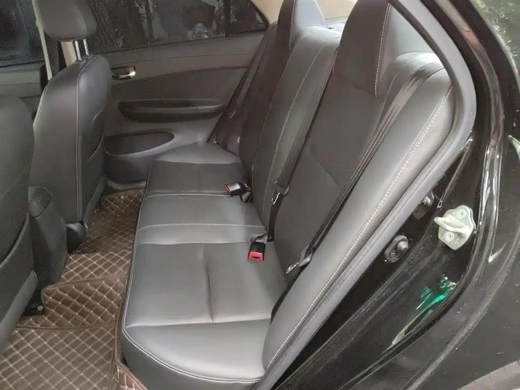 BYD F3 2020 1.5L Manual Luxury Edition фото 13
