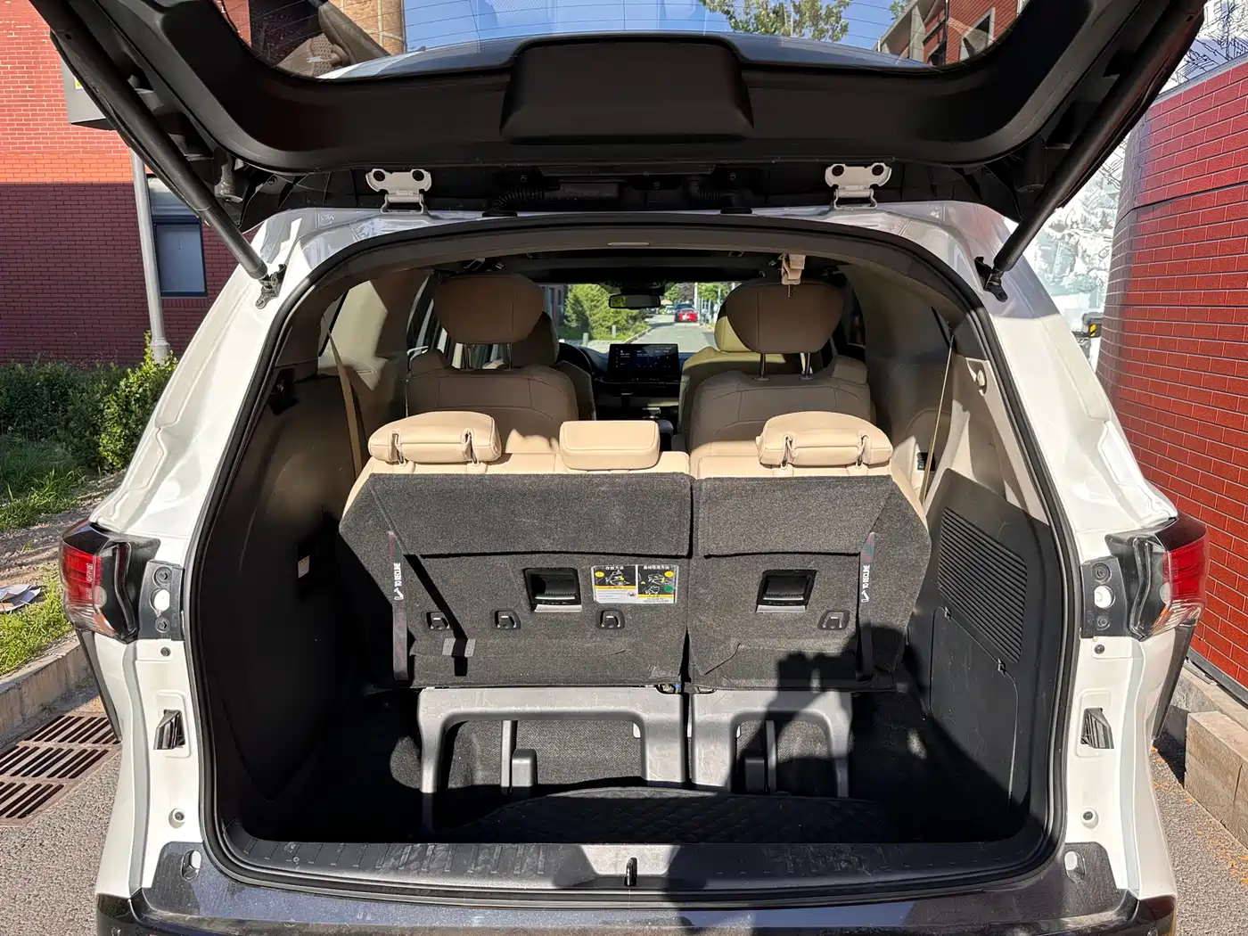 Toyota Sienna 2021 2.5L Hybrid Ultimate Edition фото 11