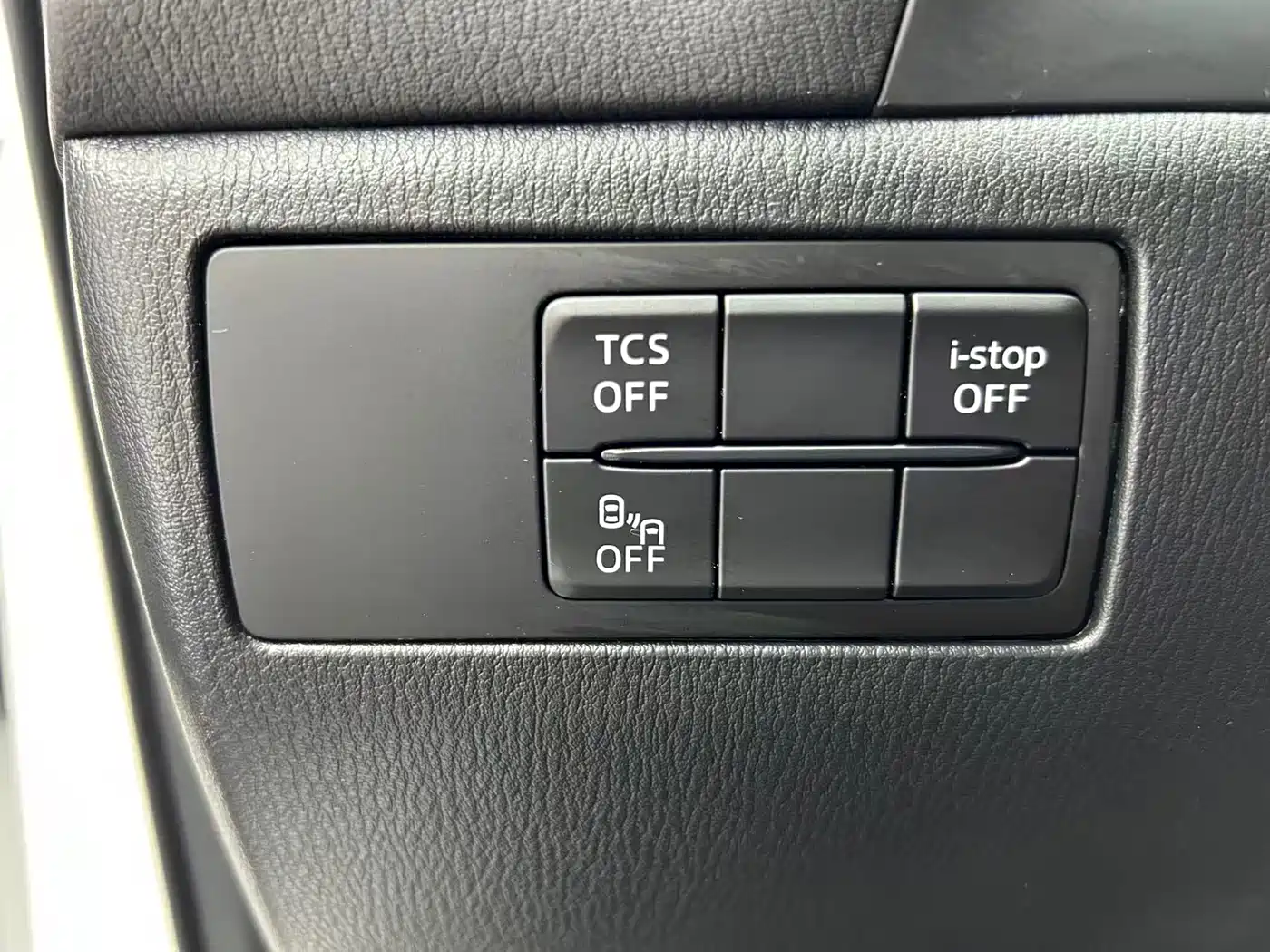 Mazda CX-4 2023 2021 2.0L Auto FWD Skyactiv Vitality Edition
