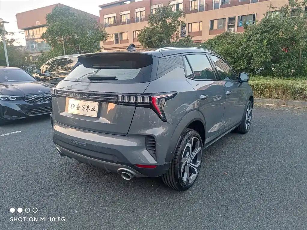 Lynk & Co 06 2023 Remix 1.5T Power Halo фото 10