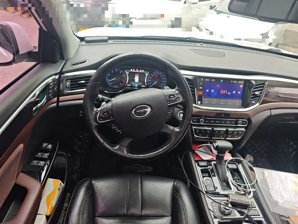 GAC Trumpchi Trumpchi GS8 2017 320T AWD Luxury Smart Connect (7-Seater) фото 6