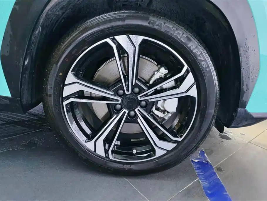 GEELY GALAXY GALAXY L7