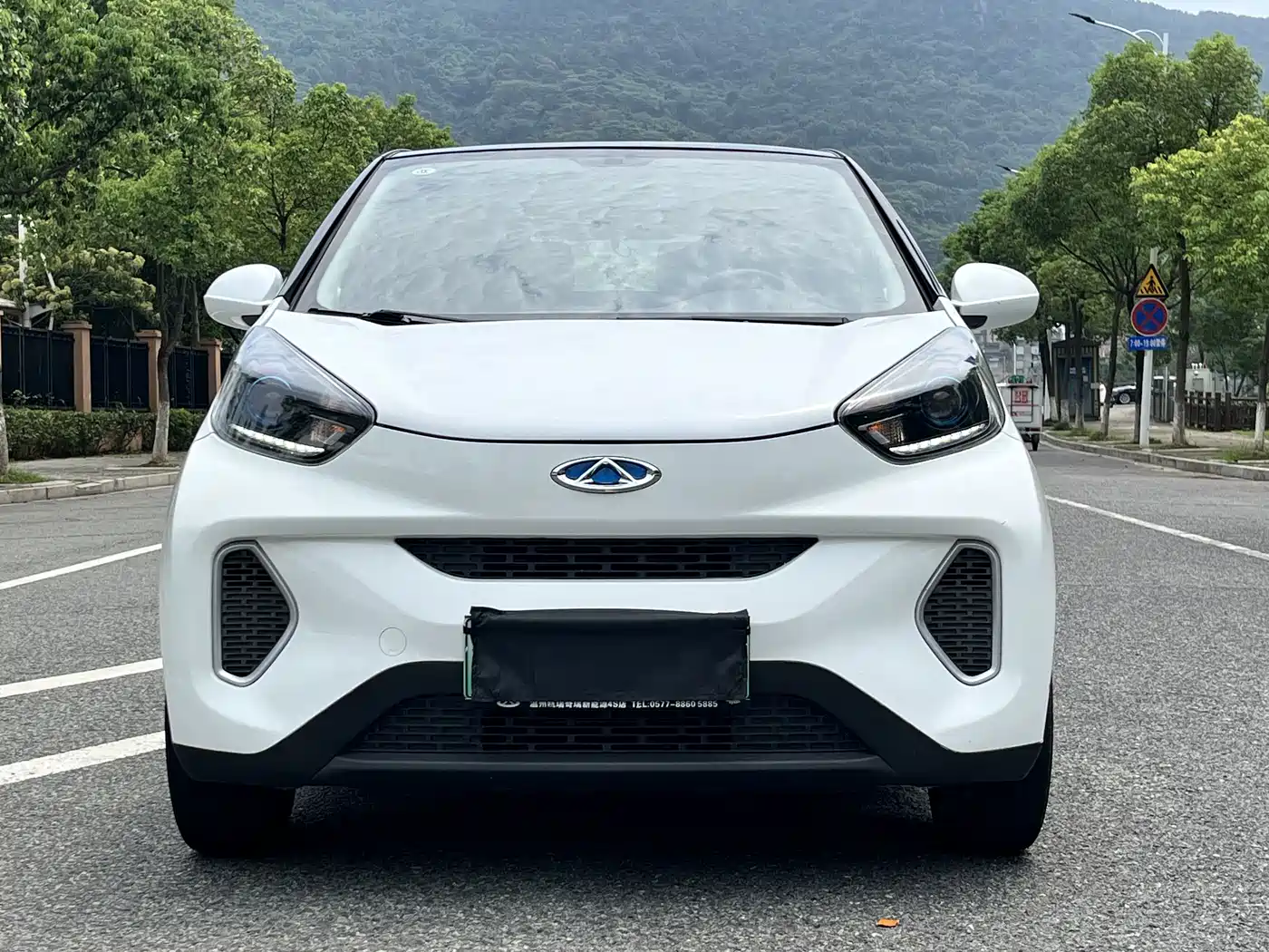 QQ New Energy Little Ant 2020 2019 4-Seater Smart Enjoy Edition 35kWh