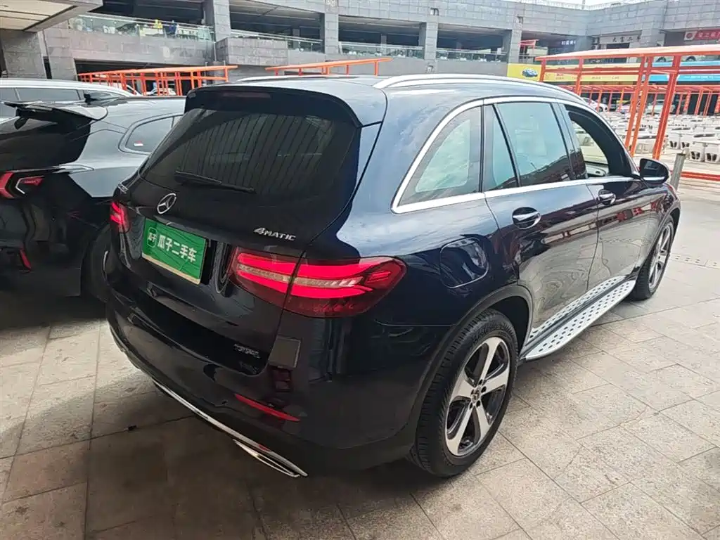 Mercedes-Benz GLC 2017 GLC 260 4MATIC Luxury фото 7