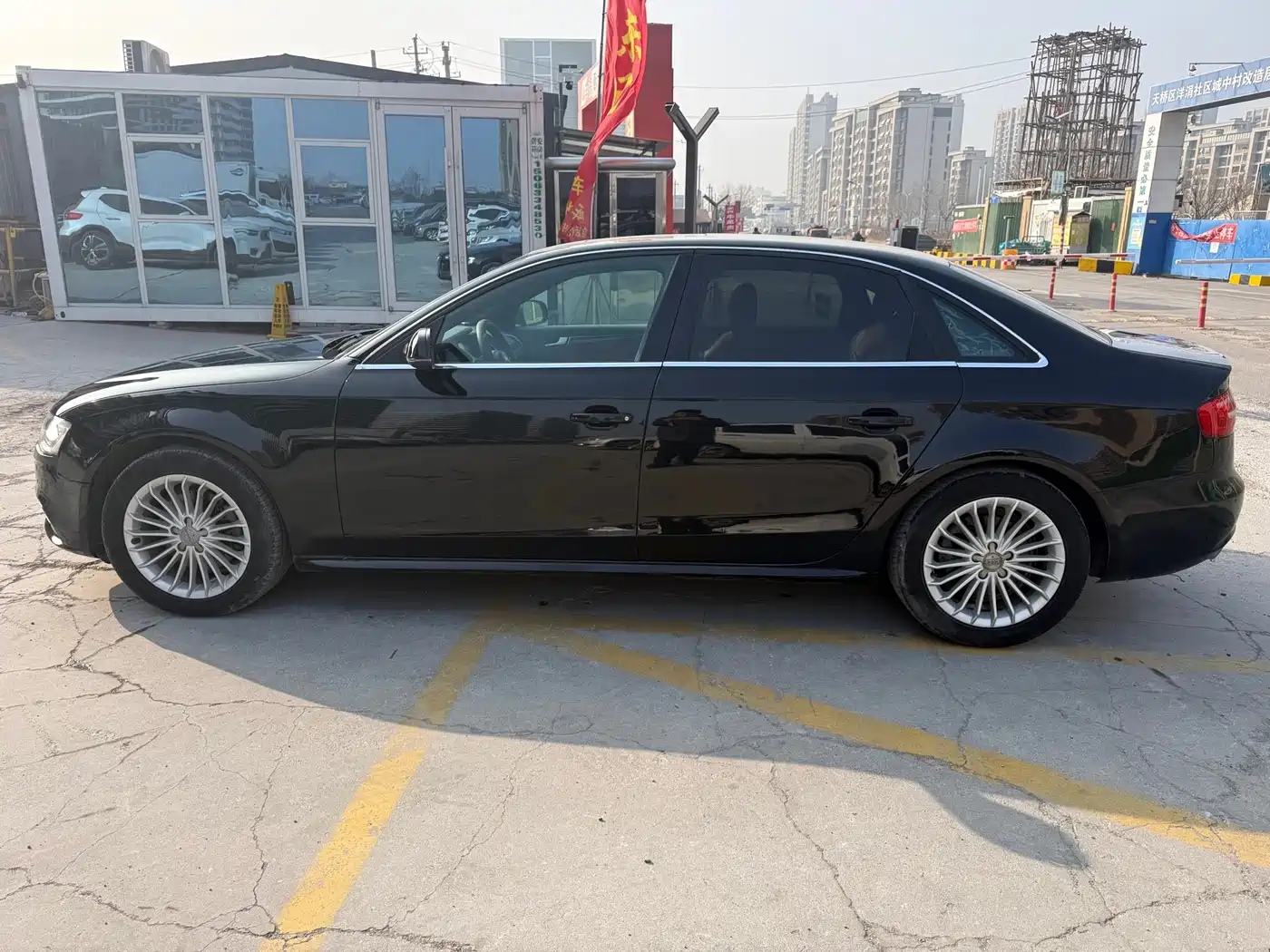 Audi A4L 2015 35 TFSI Auto Comfort фото 4