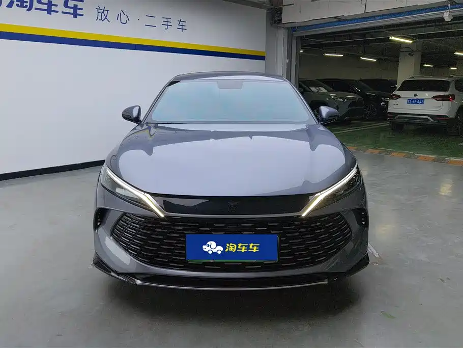 BYD Qin L 2024 DM-i 80KM Leading Edition фото 2