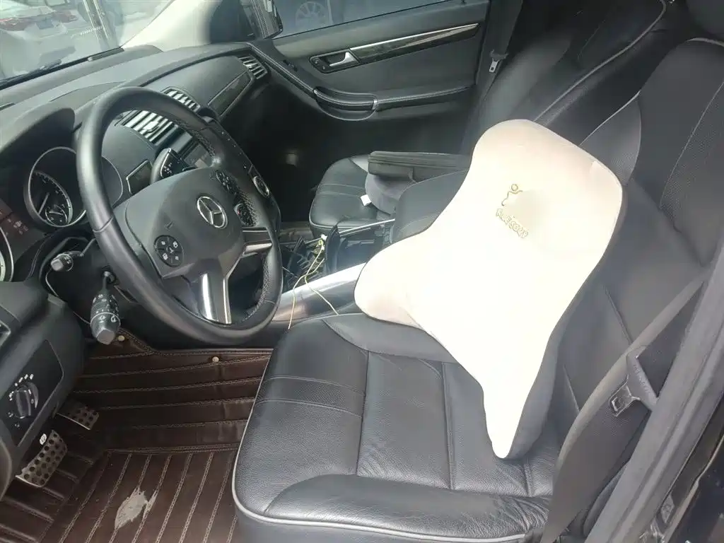 Mercedes-Benz R-Class 2017 R 320 4MATIC Business Collector's Edition фото 16