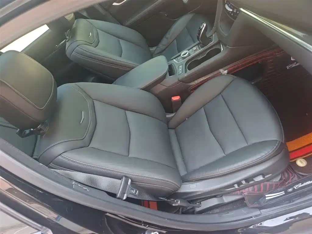 Cadillac XT5 2022 2.0T AWD Luxury (Hummingbird Edition) фото 25