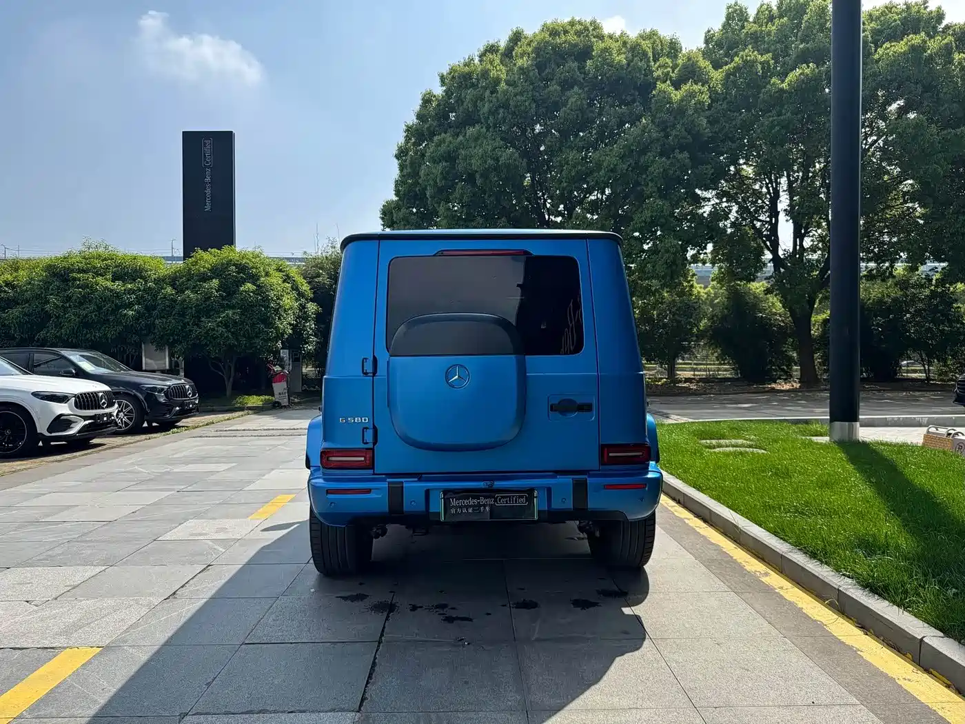 Mercedes-Benz G-Class New Energy 2025 G580 Launch Special Edition фото 24