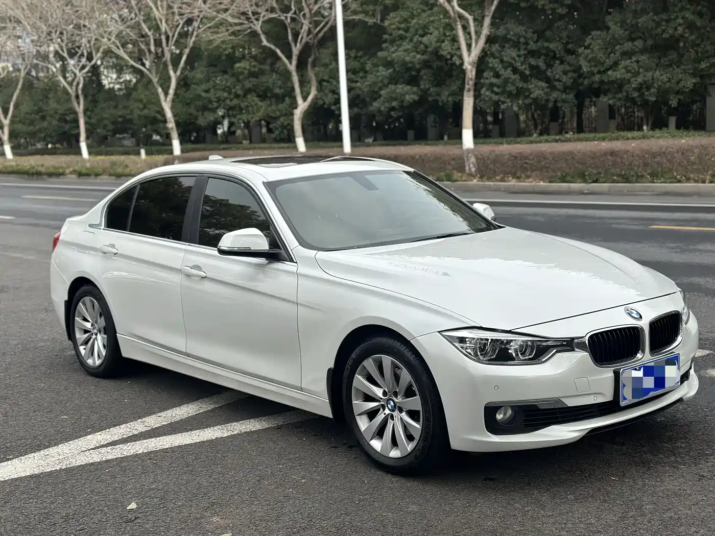 BMW 3 Series 2017 318Li Fashion фото 3