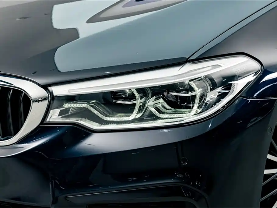 BMW 5 Series 2020 530Li Leading M Sport Package фото 4