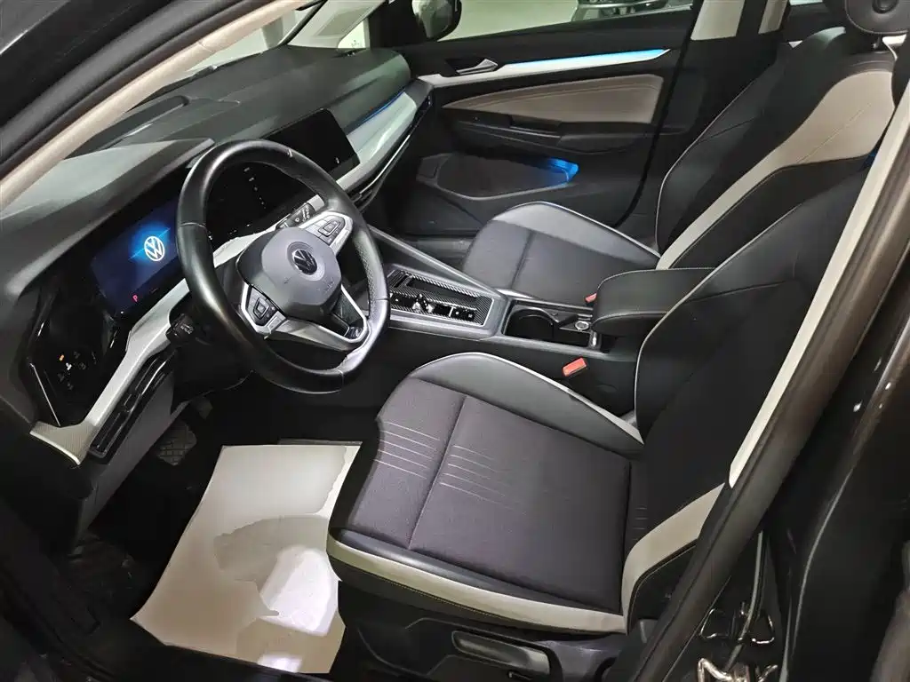 Volkswagen Golf 2021 280TSI DSG Pro фото 11