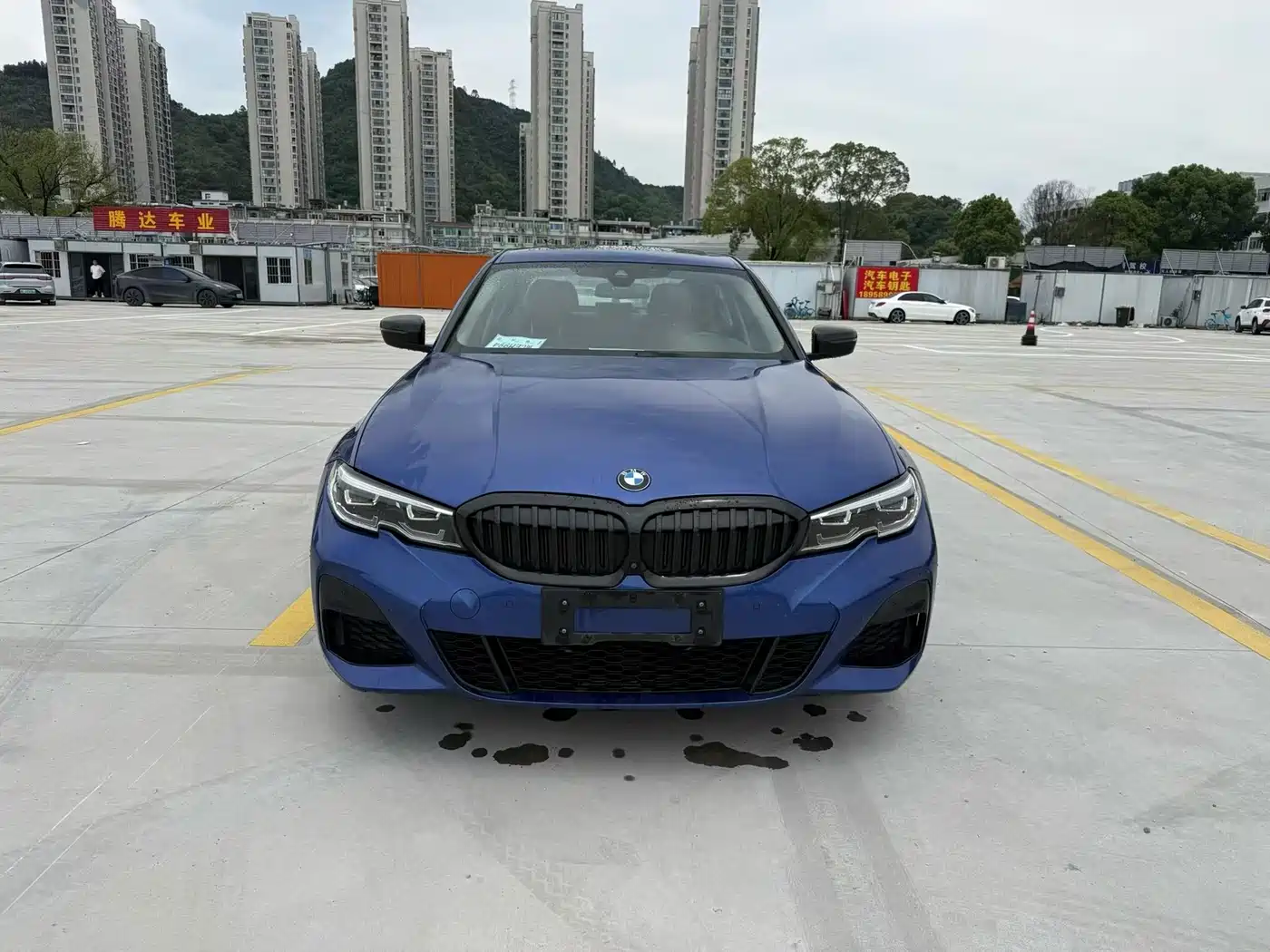 BMW 3 Series 2020 325Li M Sport Black Night Package фото 2
