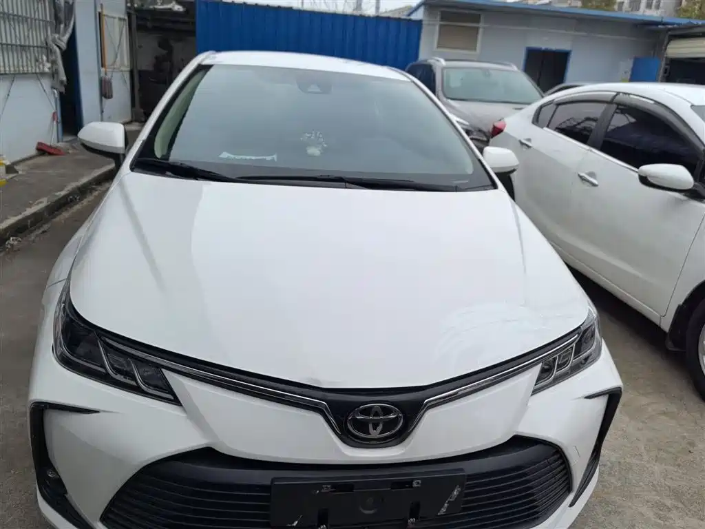 Toyota Corolla 2022 1.2T S-CVT Pioneer PLUS Edition фото 3