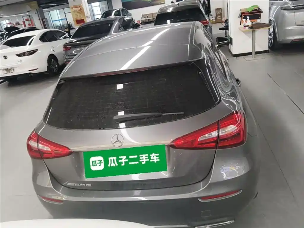 Mercedes-Benz A-Class (Import) 2021 A 180 фото 6