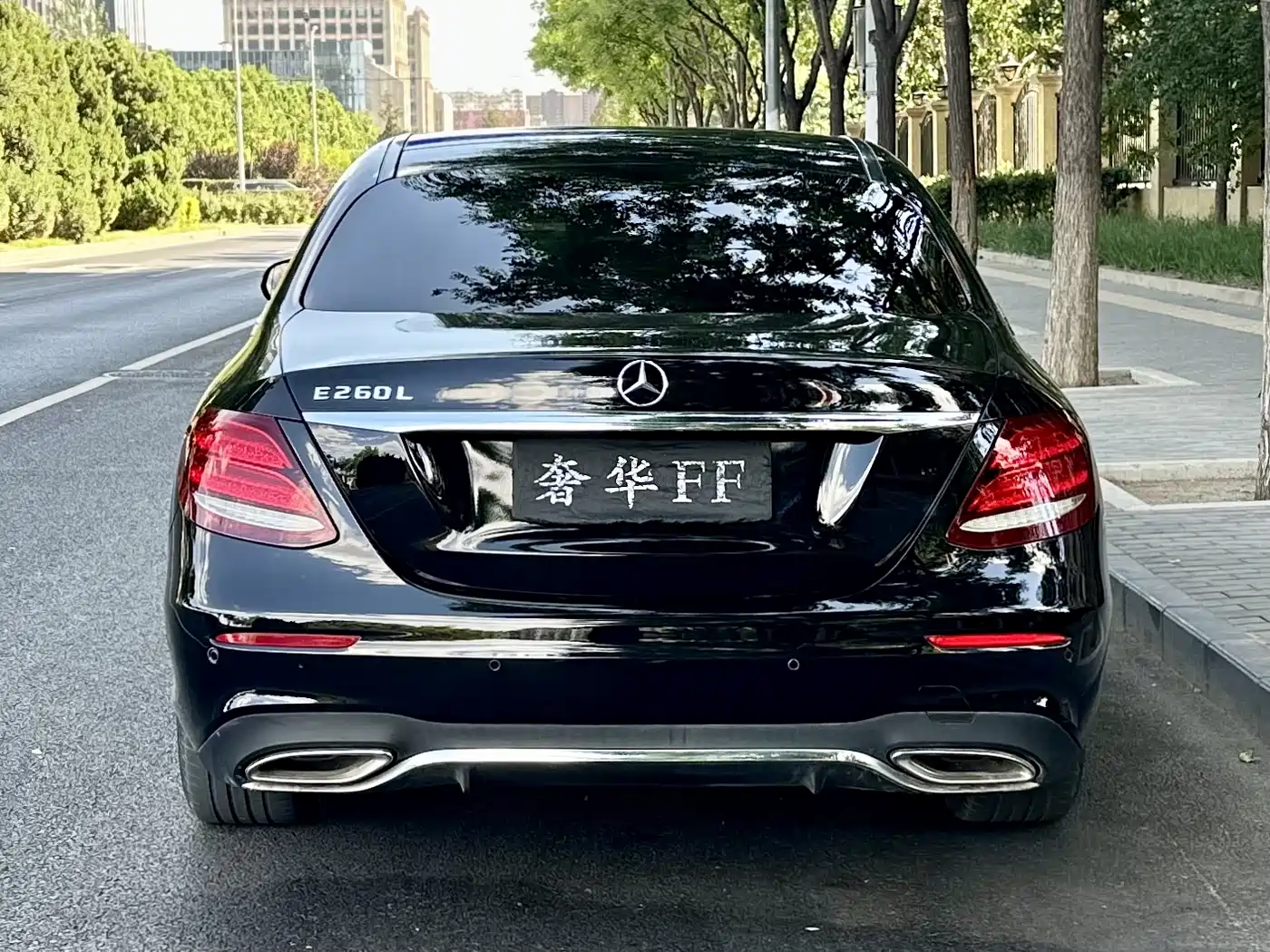 Mercedes-Benz E-Class 2020 Model E 260 L Sport фото 4
