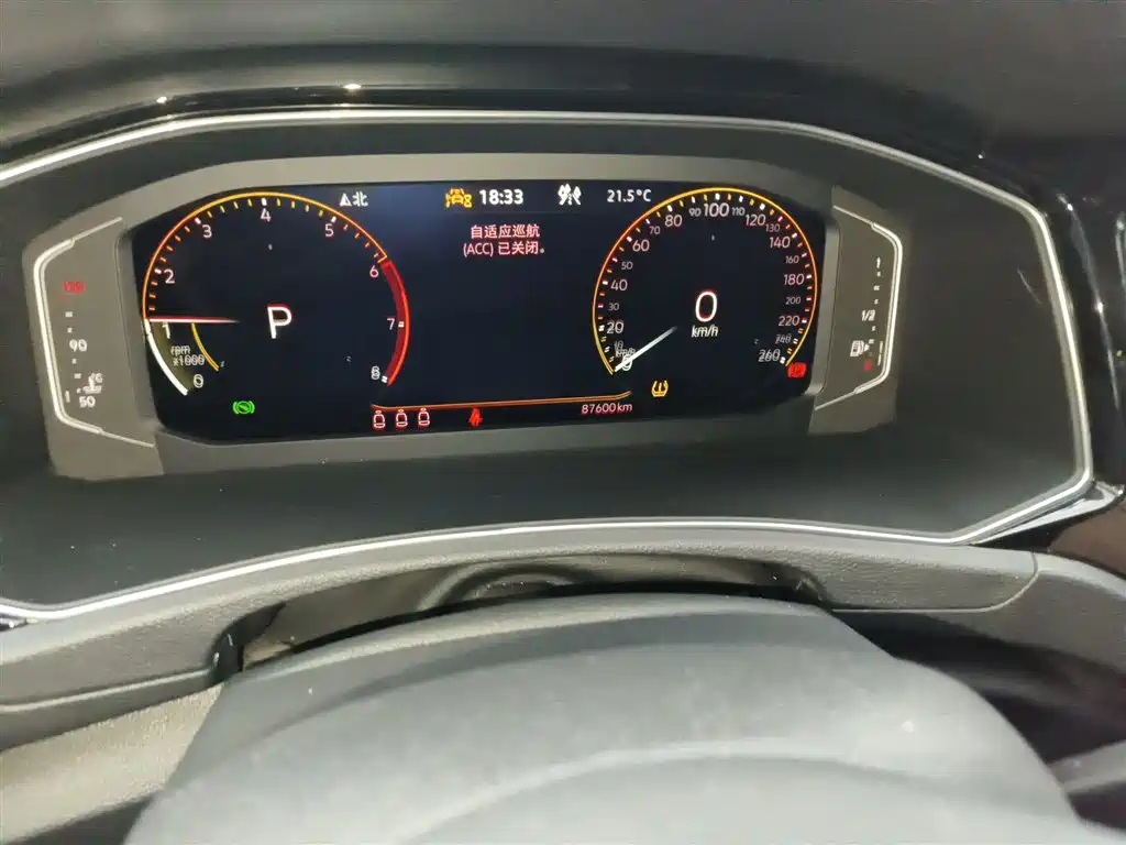 Volkswagen T-ROC 2022 280TSI DSG 2WD Comfort PLUS фото 8