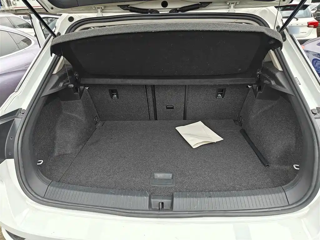 Volkswagen T-ROC 2022 280TSI DSG 2WD Comfort PLUS фото 15