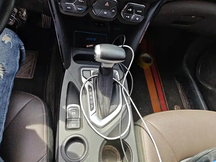 GAC Trumpchi Trumpchi GS4 2016 235T G-DCT Elite Edition фото 16