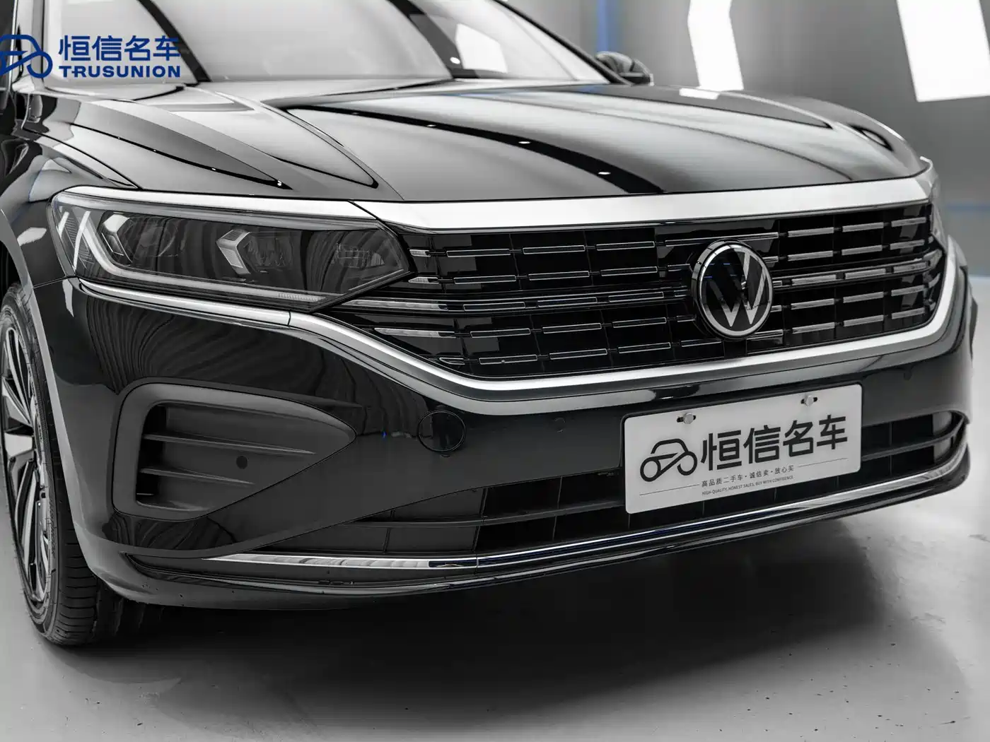 Volkswagen Passat 2026 Outstanding Edition 330TSI Starlight Elite Version фото 9