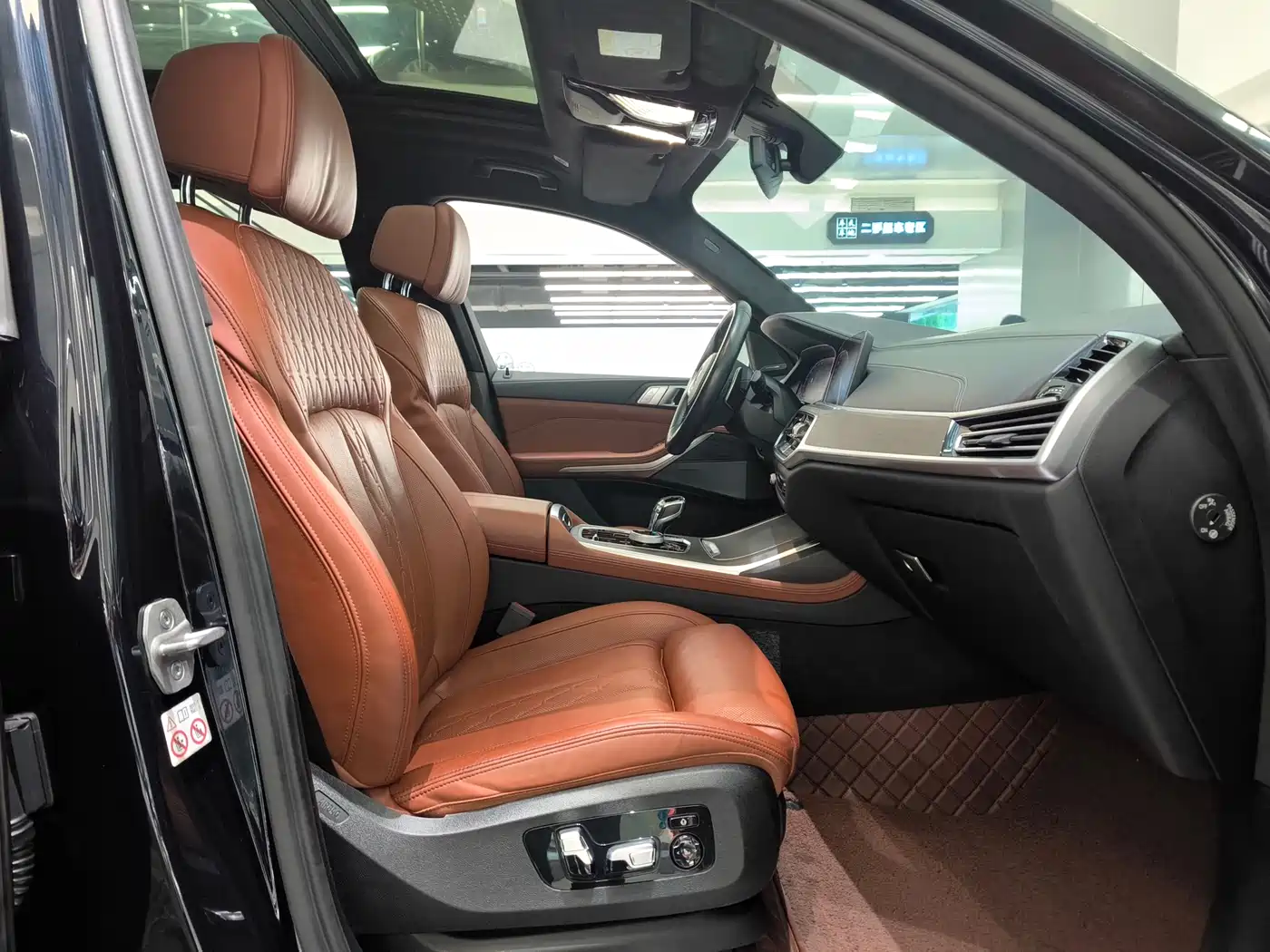 BMW X7 2021 xDrive40i Premium M Sport Package фото 20