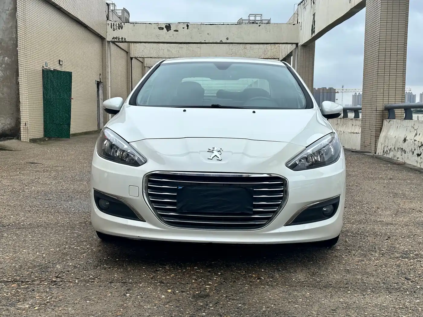 Peugeot 308 2014 2014 Model Joy Edition Classic 1.6L Automatic Trend Style