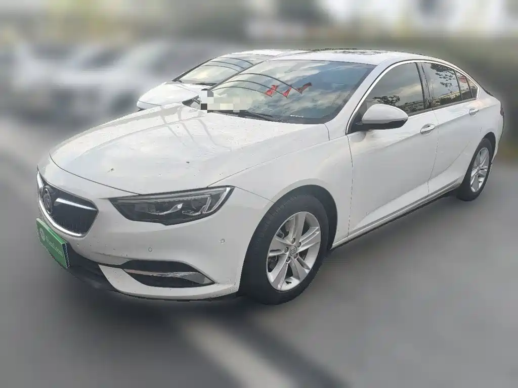 Фото 2 - Buick Regal