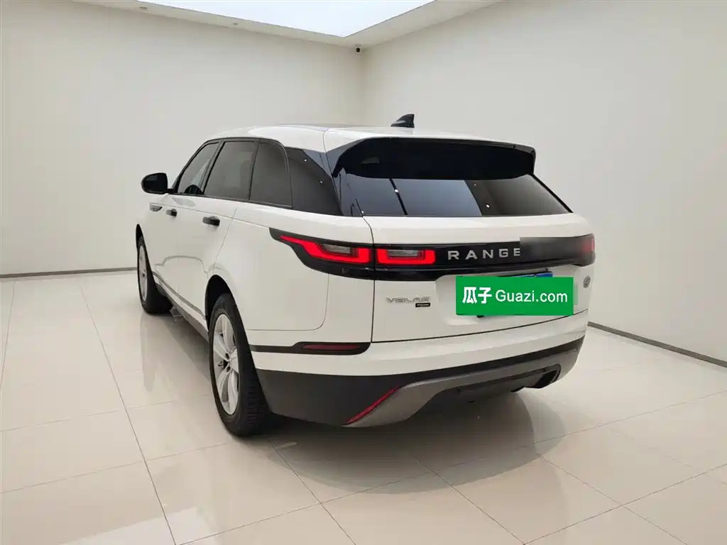 Land Rover Range Rover Velar 2019 250PS фото 4