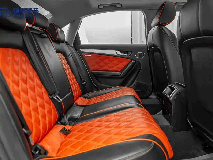 Фото 16 - Audi A4L