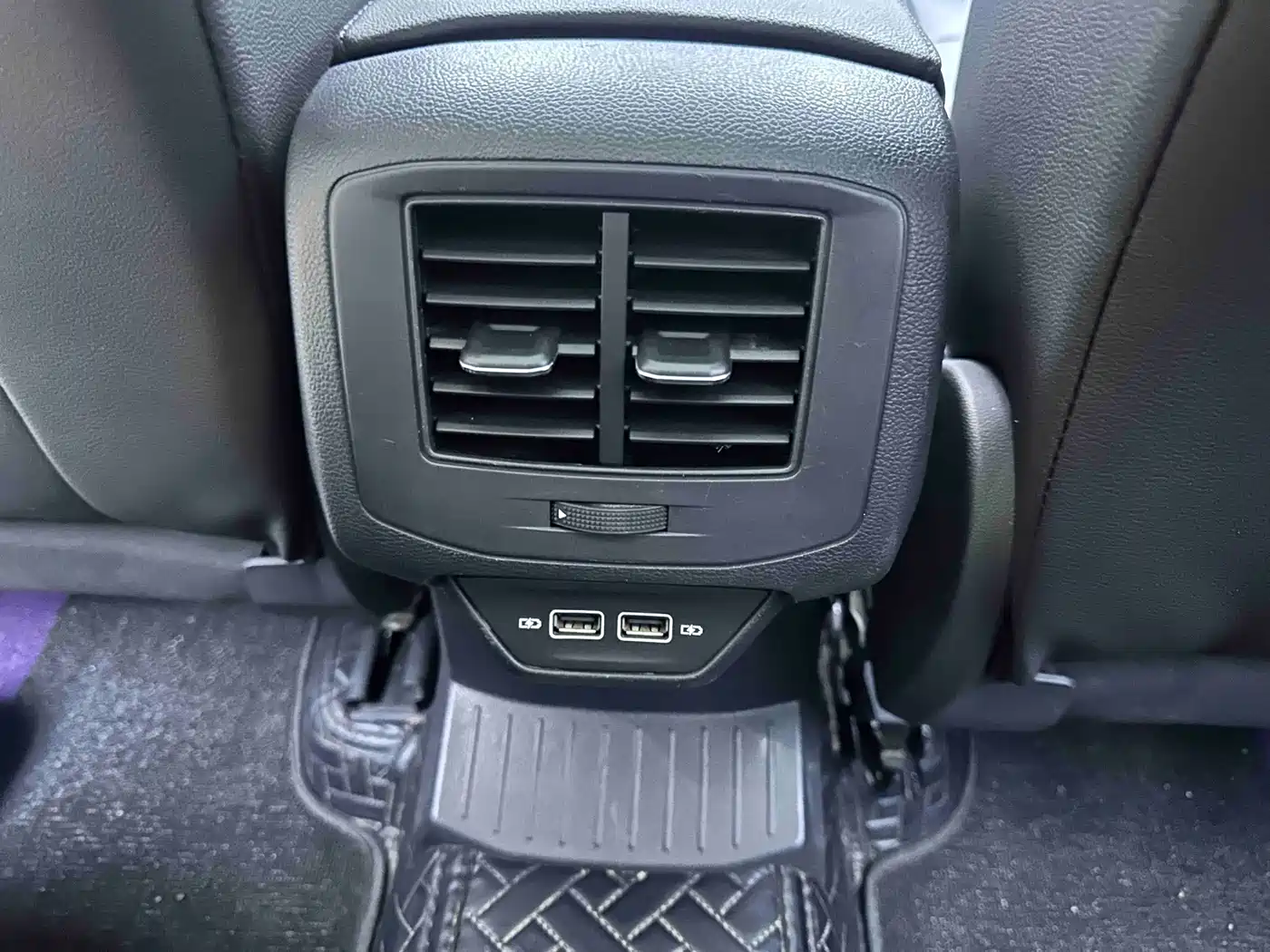 Volkswagen T-ROC 2022 280TSI DSG 2WD Comfort PLUS фото 19