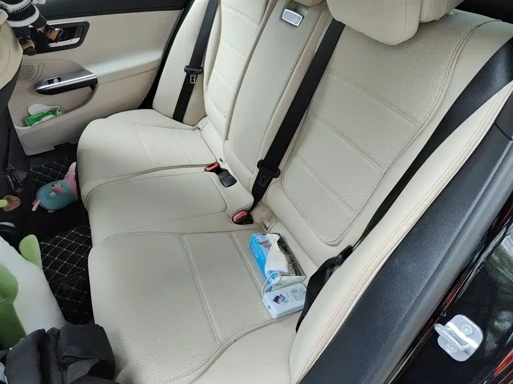 Mercedes-Benz C-Class 2024 Second Facelift C 260 L фото 13