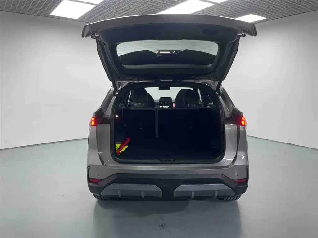 GEELY GALAXY GALAXY L7