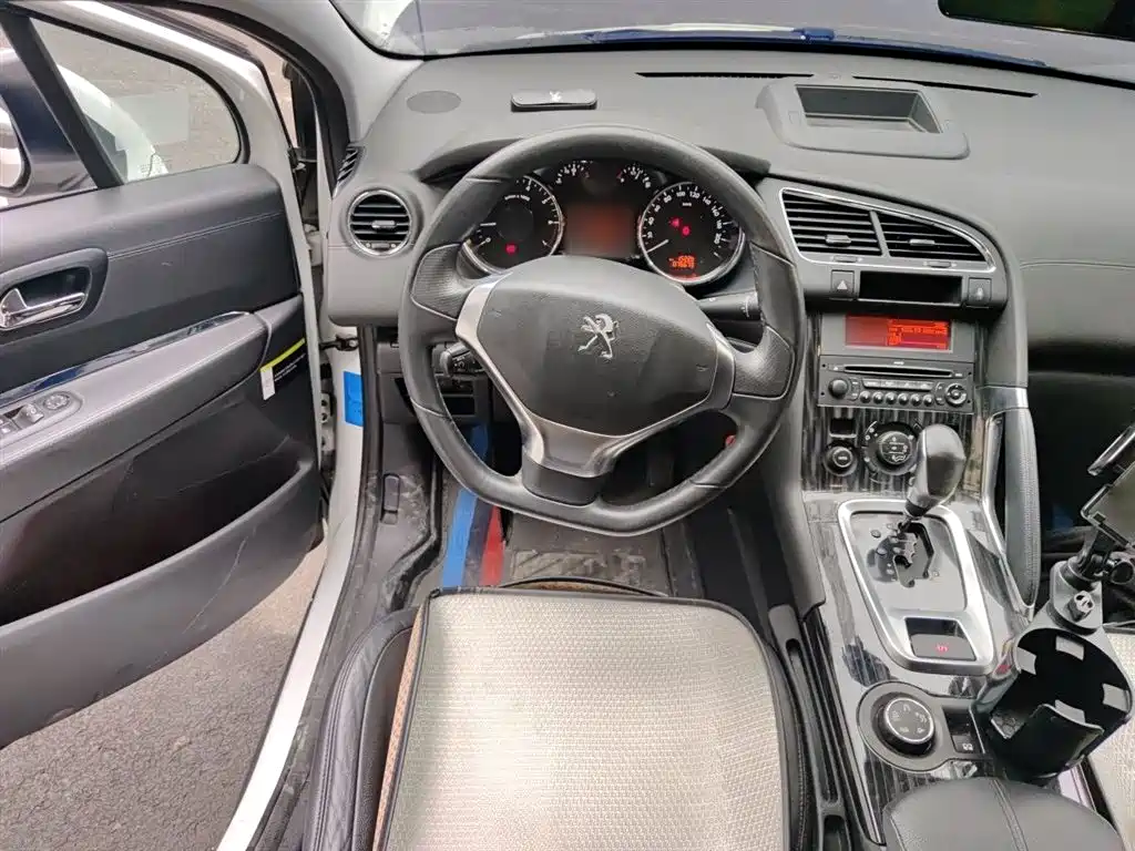 Peugeot 3008 2015 1.6THP Automatic Trend Edition фото 6