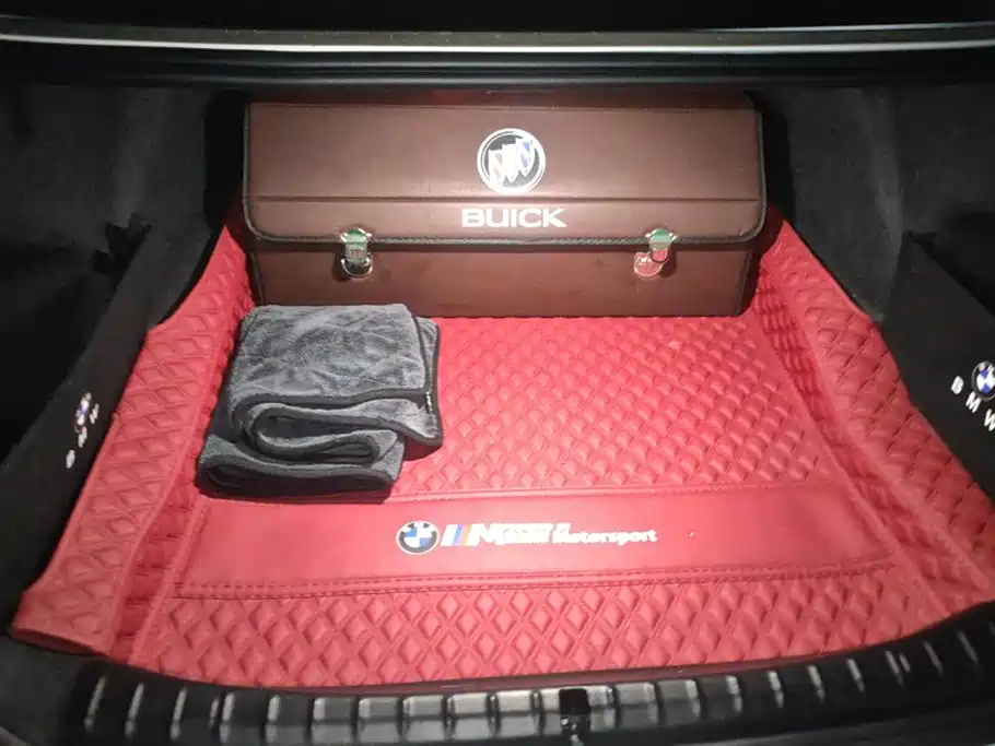 BMW 5 Series 2023 530Li Leading M Sport Package фото 4