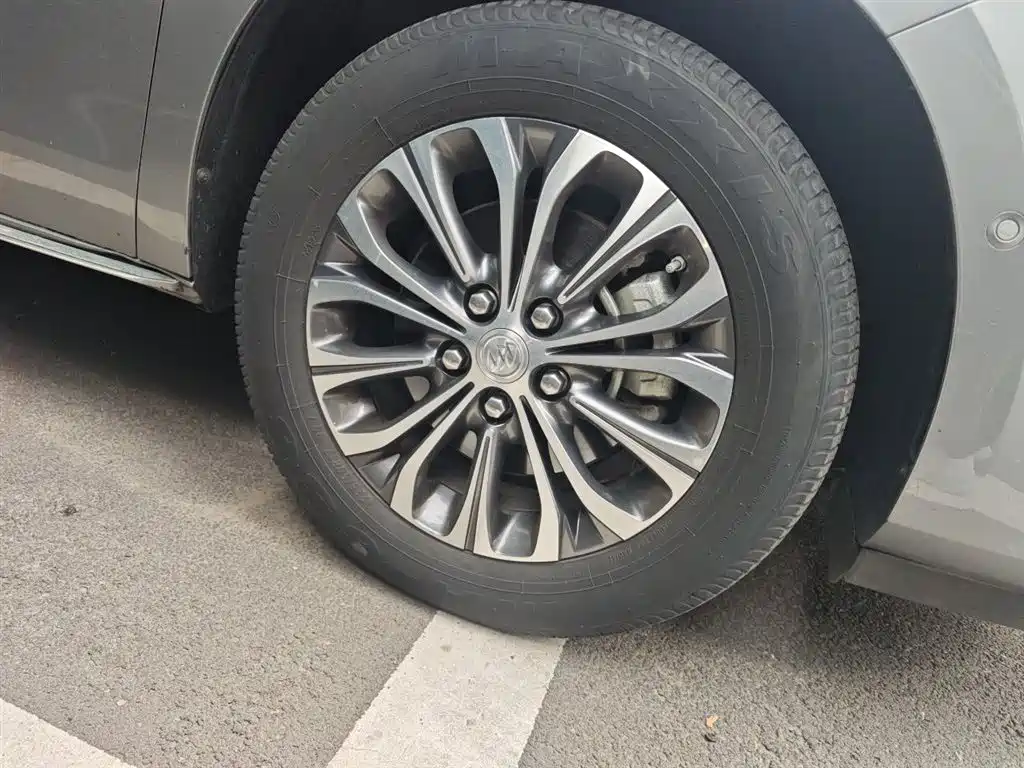 BUICK GL8