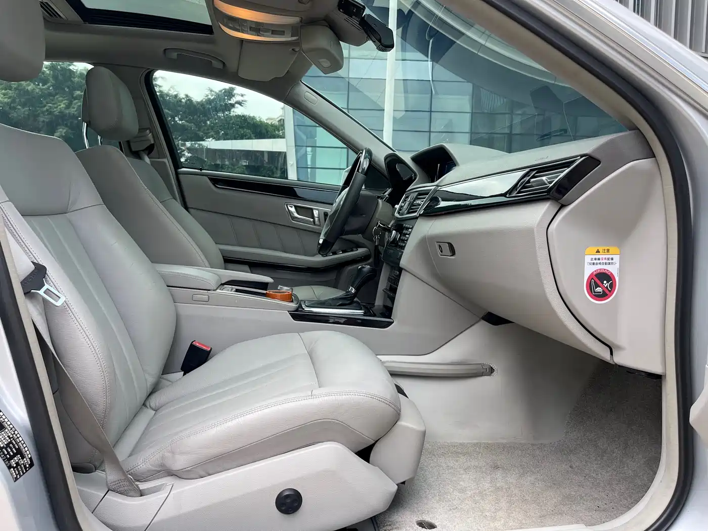 Mercedes-Benz E-Class (Import) 2010 E 200 CGI Elegance фото 6
