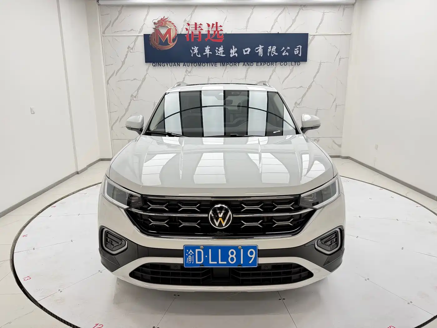 Volkswagen Tayron 2023 280TSI 2WD Luxury Plus Advanced Edition фото 2
