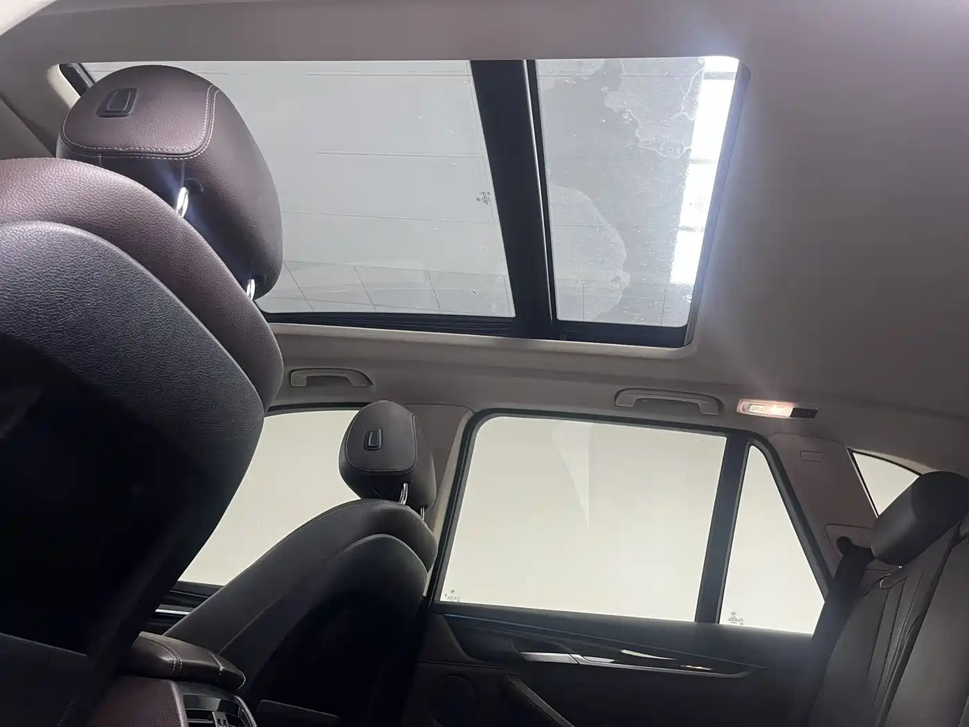 BMW X5 (Import) 2018 xDrive28i фото 6