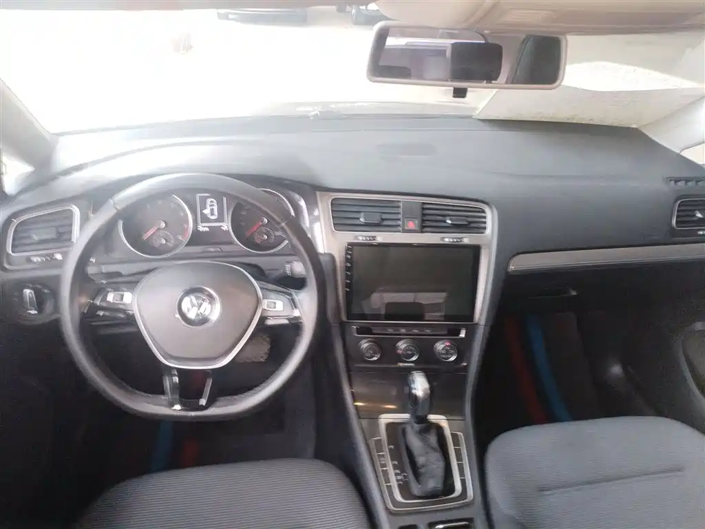 Volkswagen Golf 2018 230TSI Automatic Comfort фото 10