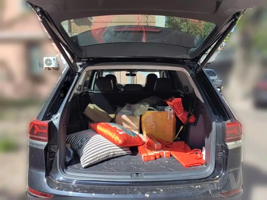 VOLKSWAGEN TOURANG
